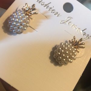 Pineapple earrings